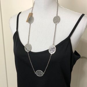 NWT Erica Lyons USA Worn Silver Tone Long Necklace With Intricate Ovals!